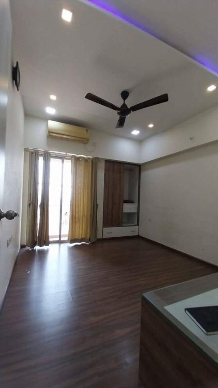 Room, lodha-palava-exotica 2 Bedroom 969 Sq.Ft. Apartment In Dombivli East Thane 10205599