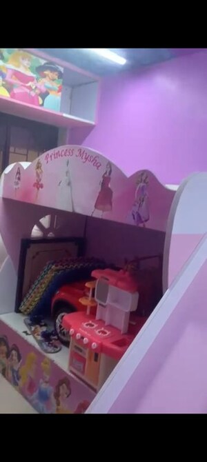 Furnished Amenities in 4 BHK Apartment at Qasr E Ayesha, Mahim – for Sale