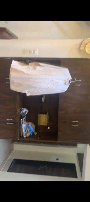 Furnished Amenities in 4 BHK Apartment at Qasr E Ayesha, Mahim – for Sale