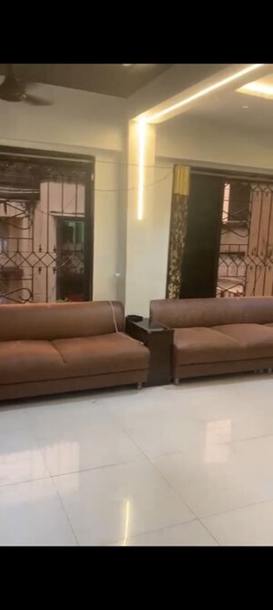 Living Room in 4 BHK Apartment at Qasr E Ayesha, Mahim – for Sale