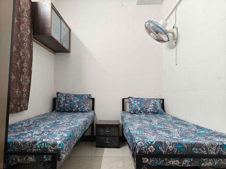 Bedroom, thane west Pg For Boys & Girls In Thane West 10233020