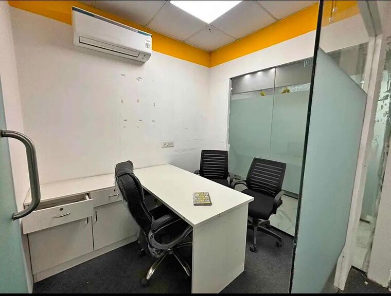 Team Area, sector 3 Commercial Office Space 650 Sq.Ft. In Sector 3 Noida 10233026