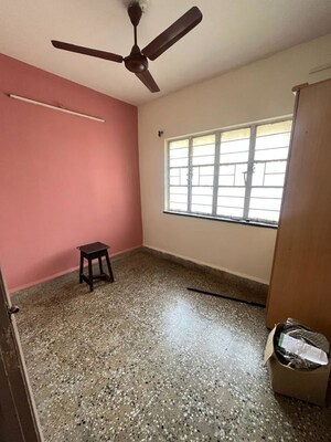 Room in 1 BHK Apartment at Kothrud – for Sale