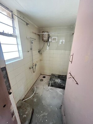 Bathroom in 1 BHK Apartment at Kothrud – for Sale