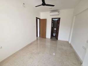 Room in 1 BHK Apartment at Nirmal Lifestyle Residency CHS Ltd, Mulund West – for Rent