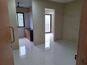 Room in 1 RK Apartment at Savannah Avalon, Andheri East – for Rent