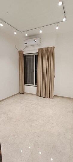 1 BHK + Extra Room Apartment For Rent in Namo Shine Square