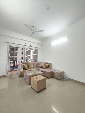 Living Room in 3.5 BHK Apartment at Gardenia Gateway, Sector 75 – for Rent