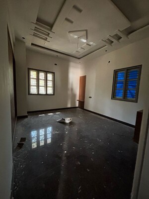 Room in 6+ BHK Independent House at Sidedahalli – for Sale