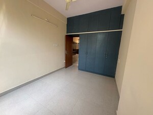 Room in 3 BHK Apartment at Ramanashree California Garden, Yelahanka – for Rent