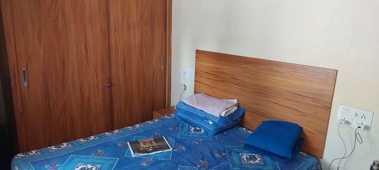 Bedroom, ip extension 3 Bedroom 1600 Sq.Ft. Apartment In Ip Extension Delhi 10233135