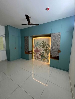 Room in 2 BHK Apartment at Aparna Zenon, Puppalaguda – for Rent