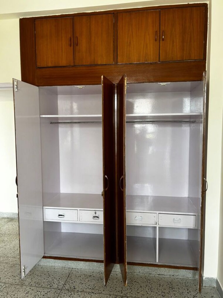 undefined, vasant kunj 2 Bedroom 800 Sq.Ft. Apartment In Vasant Kunj Delhi 10233170