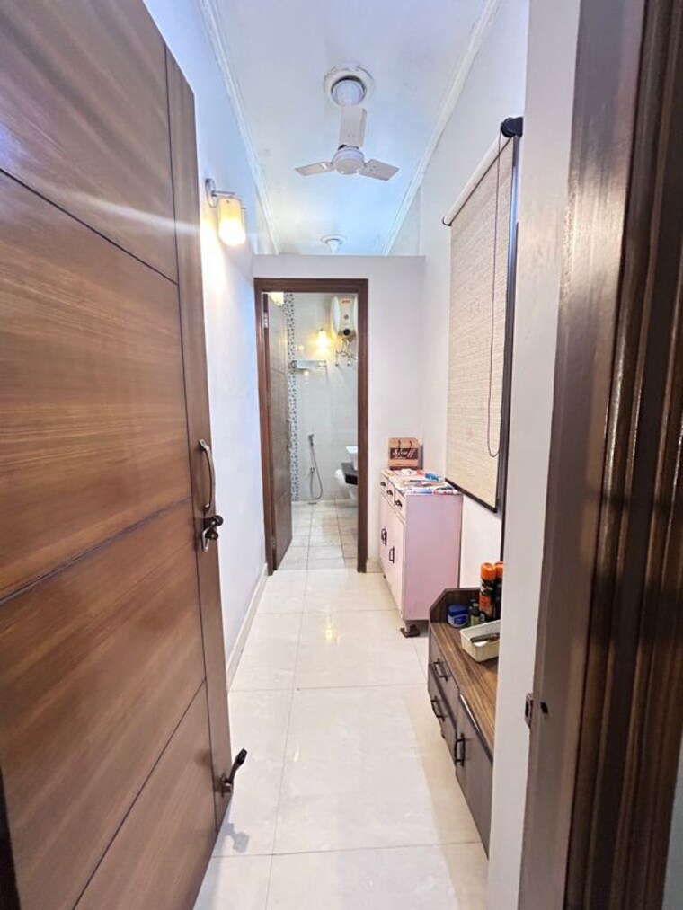 Entrance, vasant kunj 4 Bedroom 2200 Sq.Ft. Apartment In Vasant Kunj Delhi 10233171