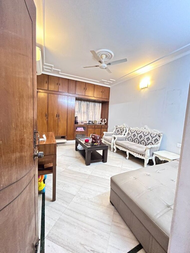 Living Room, vasant kunj 4 Bedroom 2200 Sq.Ft. Apartment In Vasant Kunj Delhi 10233171