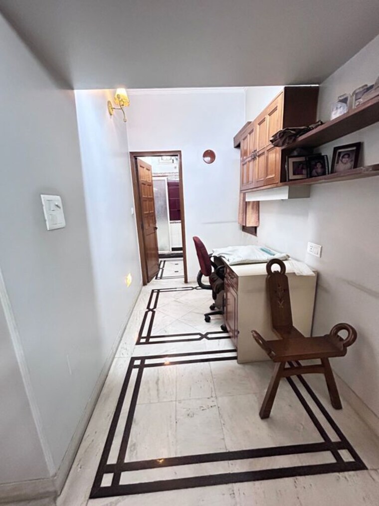 Entrance, vasant kunj 4 Bedroom 2200 Sq.Ft. Apartment In Vasant Kunj Delhi 10233171