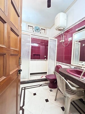 Attached Bathroom in 4 BHK Apartment at Vasant Kunj – for Rent