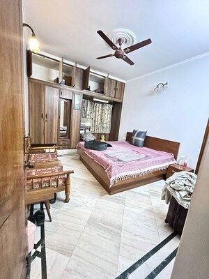 Bedroom in 4 BHK Apartment at Vasant Kunj – for Rent