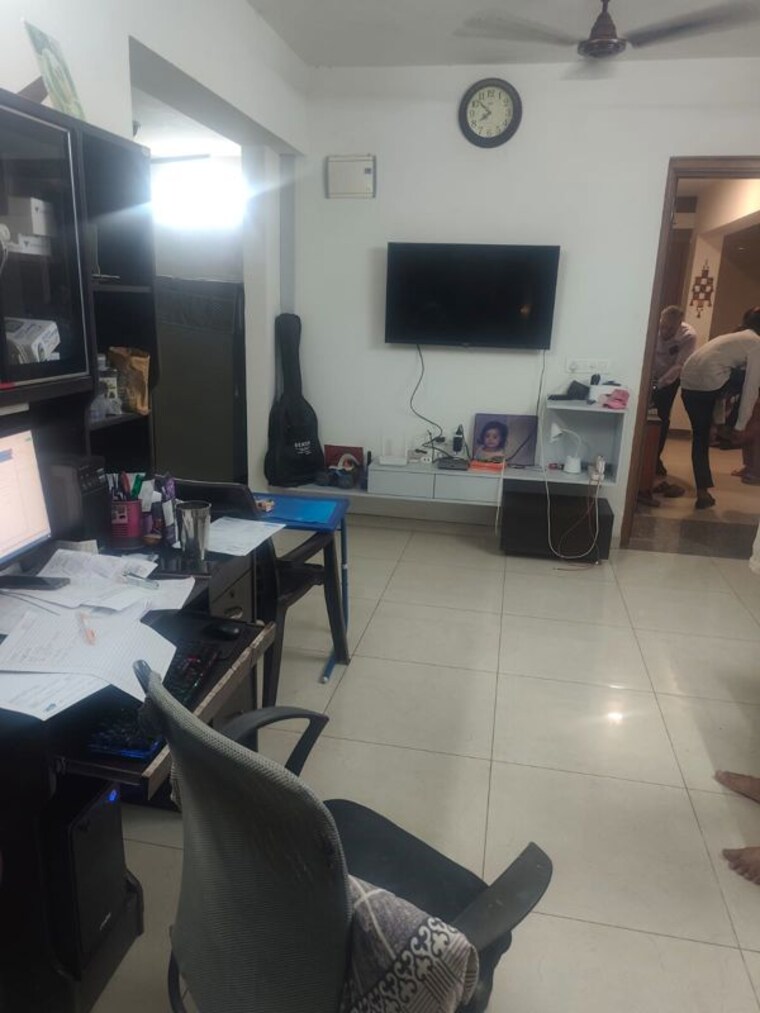 Room, vishwa-lake-iksa 2 Bedroom 1400 Sq.Ft. Apartment In Memnagar Ahmedabad 10233183