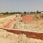 1475 Sq.Ft. Plot in Babatpur