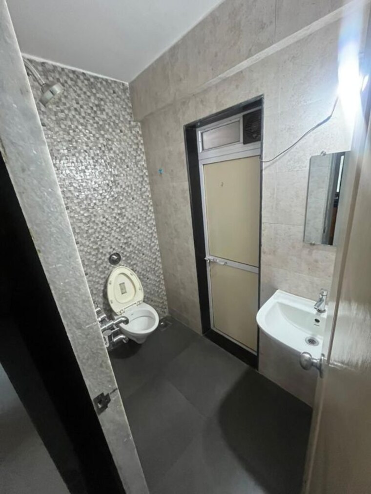 Bathroom, cosmos-classique 1 Bedroom 427 Sq.Ft. Apartment In Ghodbunder Road Thane 10233194