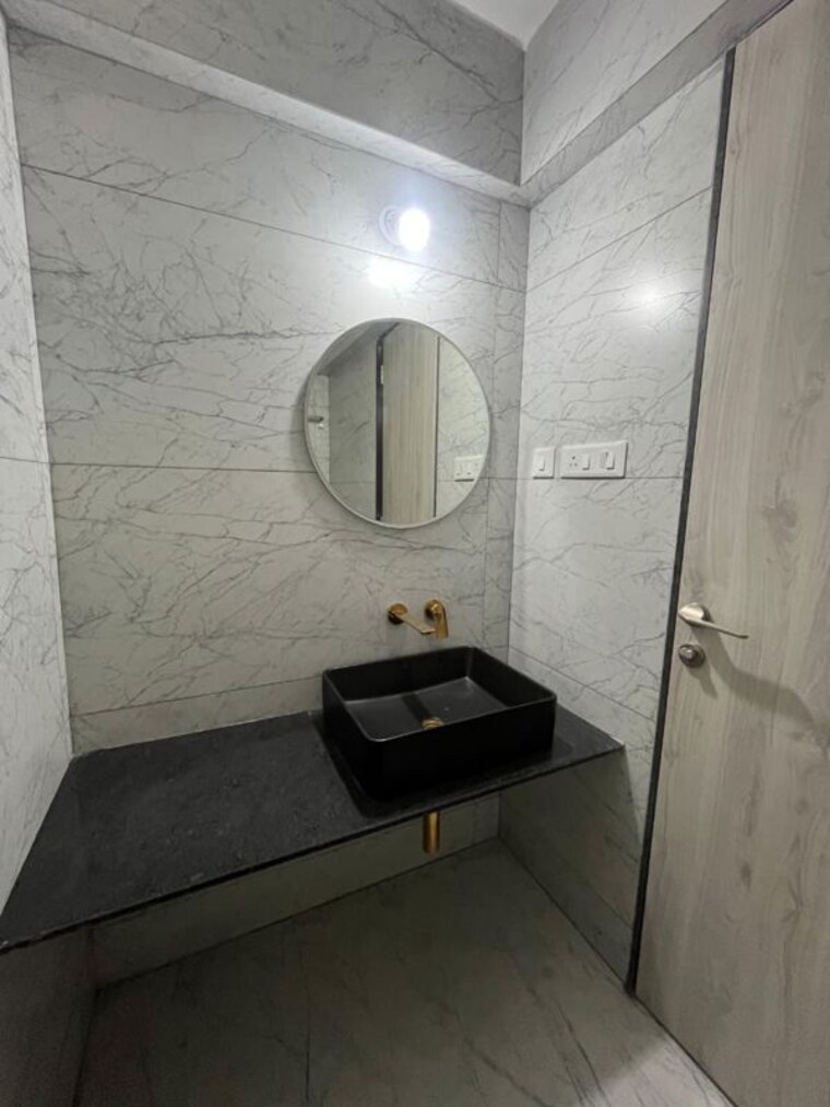 Bathroom, punawale 3 Bedroom 1430 Sq.Ft. Apartment In Punawale Pune 10233198