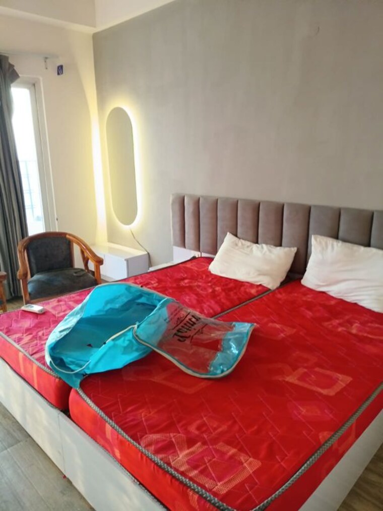 Bedroom, paramount-golfforeste 1 Bedroom 435 Sq.Ft. Apartment In Zeta I Greater Noida Greater Noida 10233202