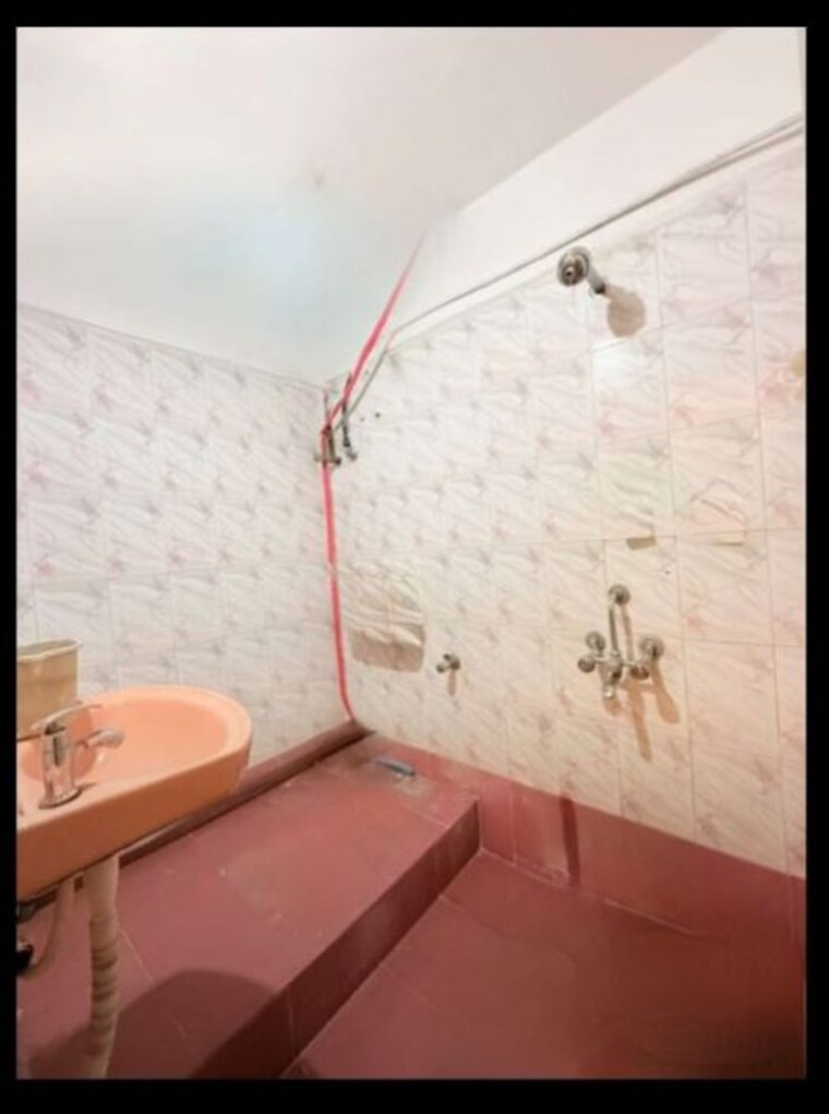 Bathroom, dhanori 2 Bedroom 1300 Sq.Ft. Apartment In Dhanori Pune 10233208