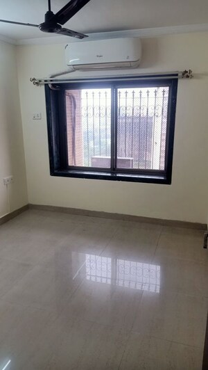 Room in 2 BHK Apartment at Acme Ozone, Manpada – for Rent