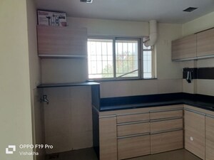 Room in 2 BHK Apartment at Uttam Townscapes, Yerawada – for Rent