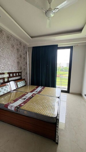 Bedroom in 6+ BHK Villa at Vikas Nagar – for Rent