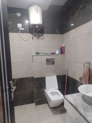 Master Bedroom in 6+ BHK Villa at Vikas Nagar – for Rent