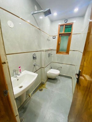 Bathroom in 2 BHK Apartment at Uttam Nagar – for Rent