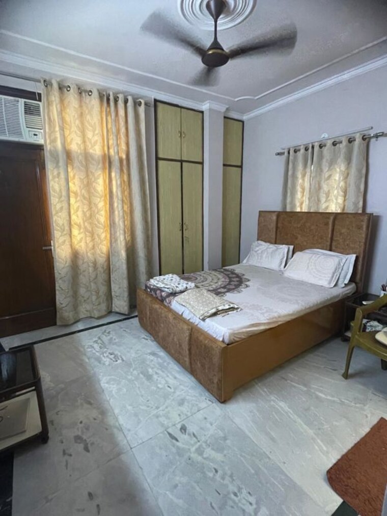 Bedroom, lajpat nagar 4 3 Bedroom 1300 Sq.Ft. Builder Floor In Lajpat Nagar 4 Delhi 10233278