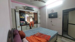 Bedroom in 3 BHK Apartment at Raheja Sherwood, Goregaon East – for Rent