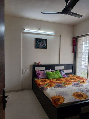Bedroom in 1 BHK Apartment at Shubh Skypoint, Mundhwa – for Rent