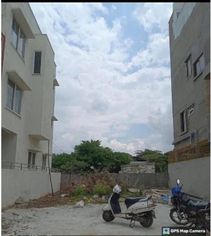 Plot For Sale in Byrathi