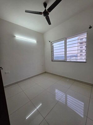 Room in 2 BHK Apartment at Provident Park Square, Kanakapura Road – for Rent