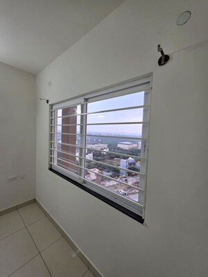 Room in 2 BHK Apartment at Provident Park Square, Kanakapura Road – for Rent