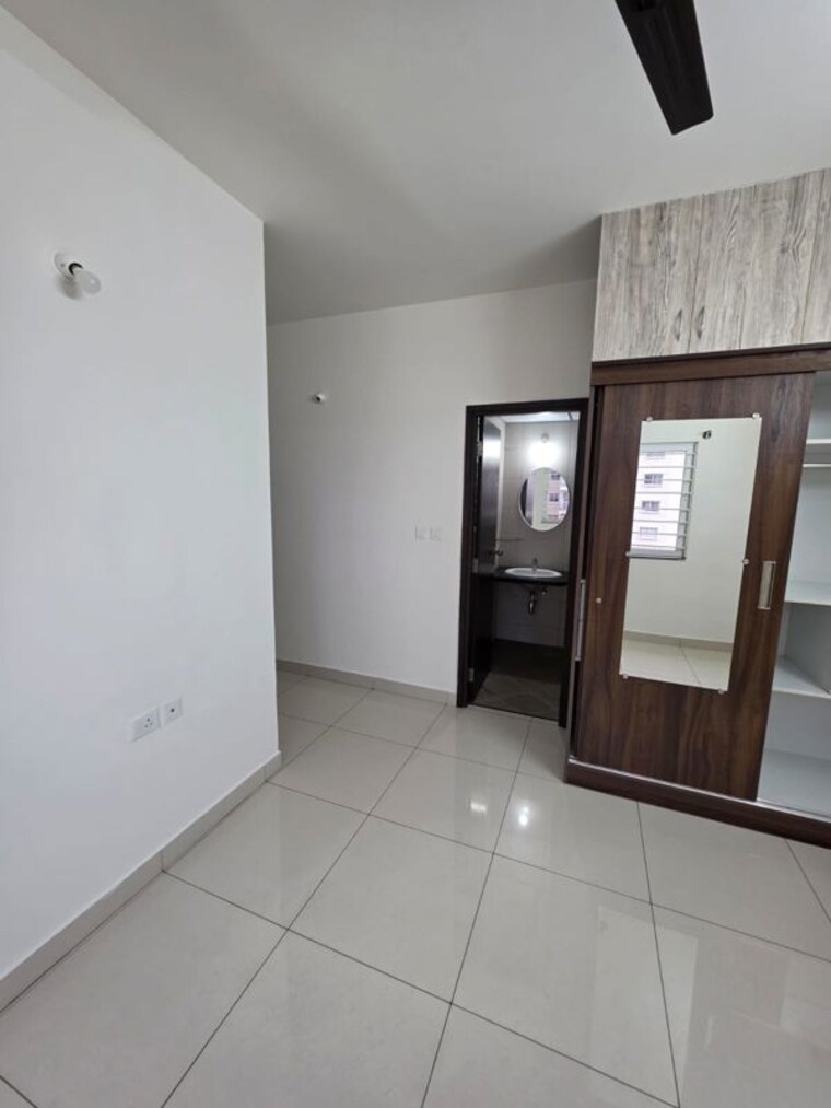 Room, provident-park-square 2 Bedroom 1000 Sq.Ft. Apartment In Kanakapura Road Bangalore 10233333