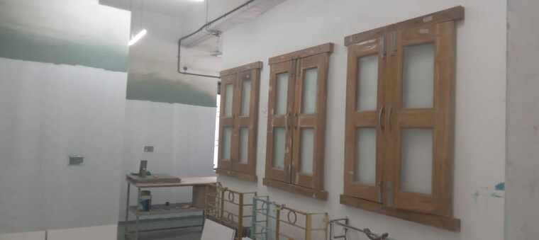 Room, vikhroli west Commercial Office Space 2000 Sq.Ft. In Vikhroli West Mumbai 10233373