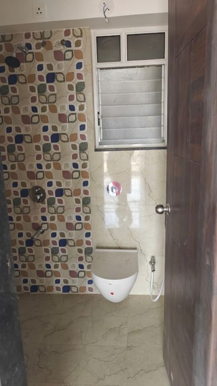 Bathroom, elated-khush-vista 3 Bedroom 1050 Sq.Ft. Apartment In Nibm Road Pune 10233370