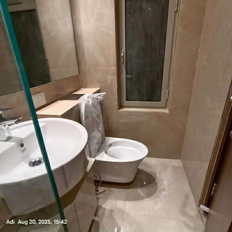 Attached Bathroom, hiranandani-highland 1 Bedroom 381 Sq.Ft. Apartment In Powai Mumbai 10233388