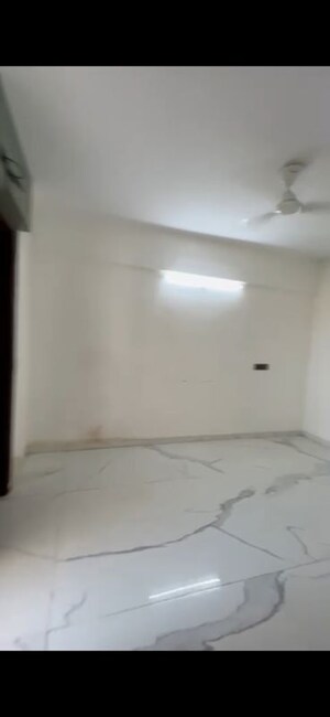 Room in 4 BHK Apartment at Emerald Anmol, Sector 88 – for Rent