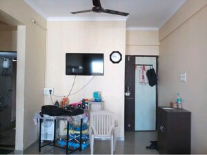 1 BHK Apartment For Rent in Coral Heights, Kavesar
