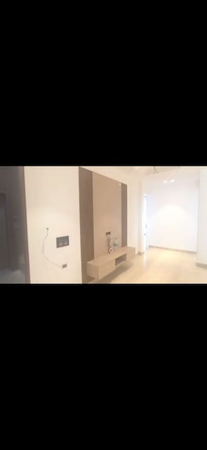 Room in 3 BHK Builder Floor at Sector 43 – for Sale