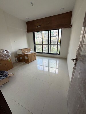 Room in 2 BHK Apartment at Gurukripa Building, Chembur – for Rent