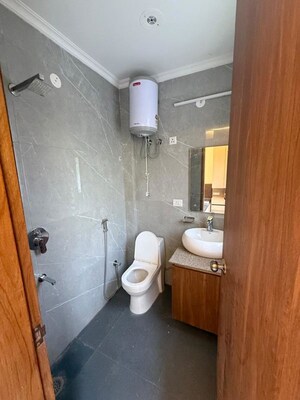 Bathroom in 2 BHK Builder Floor at Sector 42 – for Rent