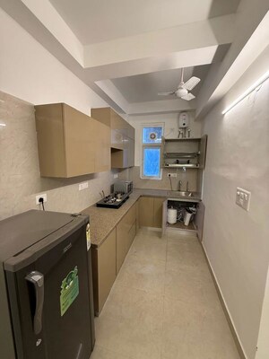 Kitchen in 2 BHK Builder Floor at Sector 42 – for Rent