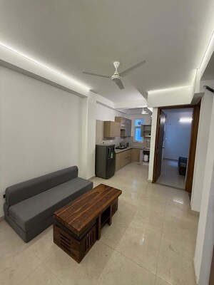 Living Room in 2 BHK Builder Floor at Sector 42 – for Rent